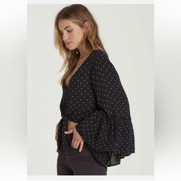 Billabong Polka Dot Lust Wild Flared Sleeve Top NWT - Picture 2 of 8
